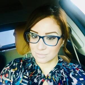 Meet your Posher, Nohemie