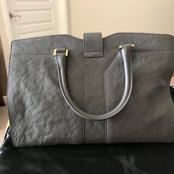 Authentic YSL Classic Cabas Y leather handbag - Picture 3 of 8