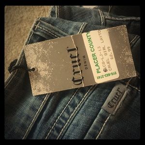 Cruel girl jeans