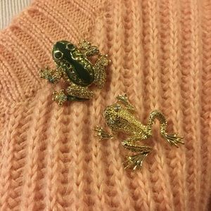 PAIR OF ST. JOHN FROG PINS