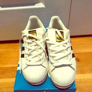 Adidas Superstar