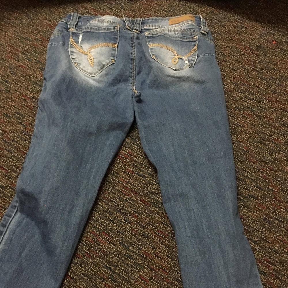 Jeans