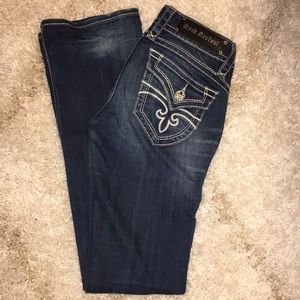 Women’s Rock Revival Jeans