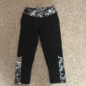 Energie Cropped Leggings