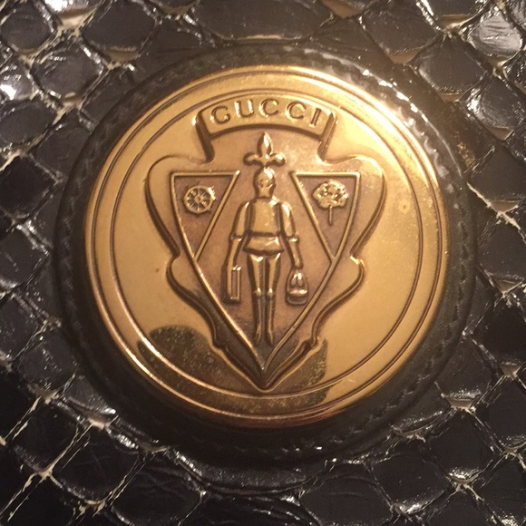 Sold Authentic Gucci shake clutch mint! - Picture 3 of 7