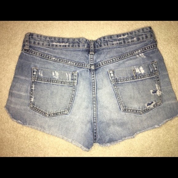 Free People highwaisted cutoffs size 29 - Picture 2 of 3