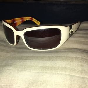 Lightly worn Costa Del Mar Gatun sunglasses