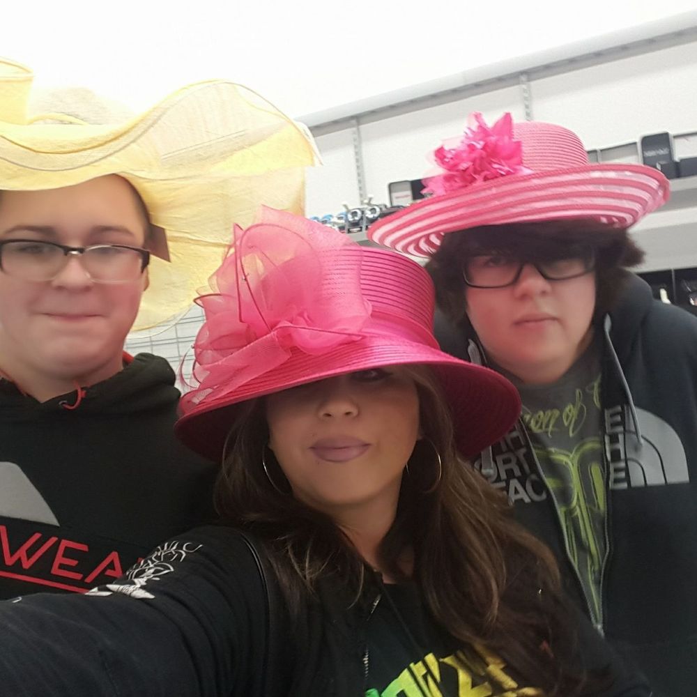 Meet your Posher, Sally