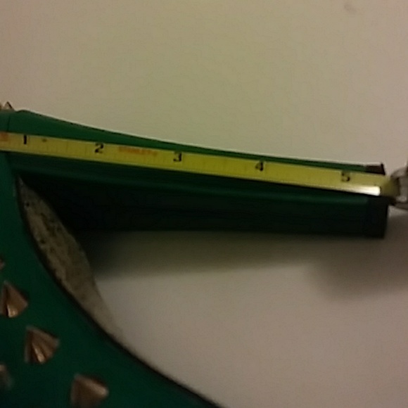 Platform Heels / Buckle's - Picture 7 of 7