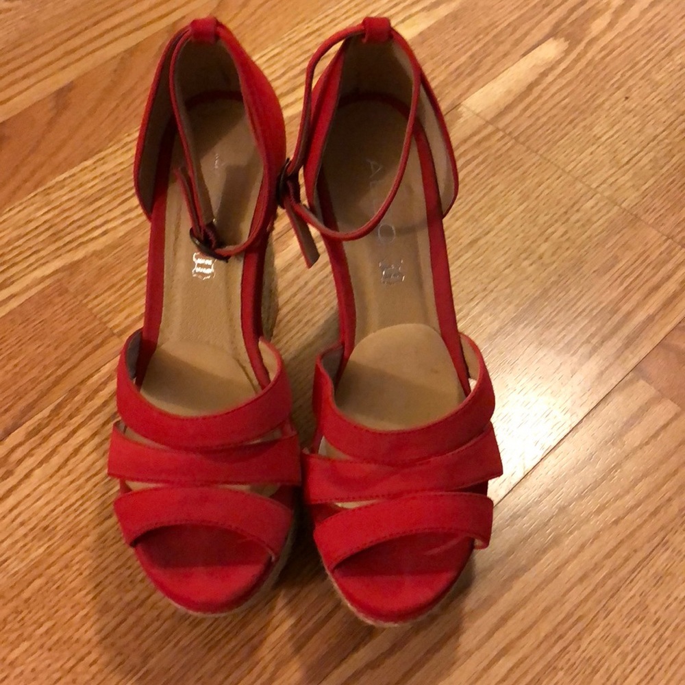 ALDO wedges