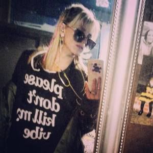 Meet your Posher, Ashley