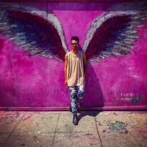 Meet your Posher, Latavio