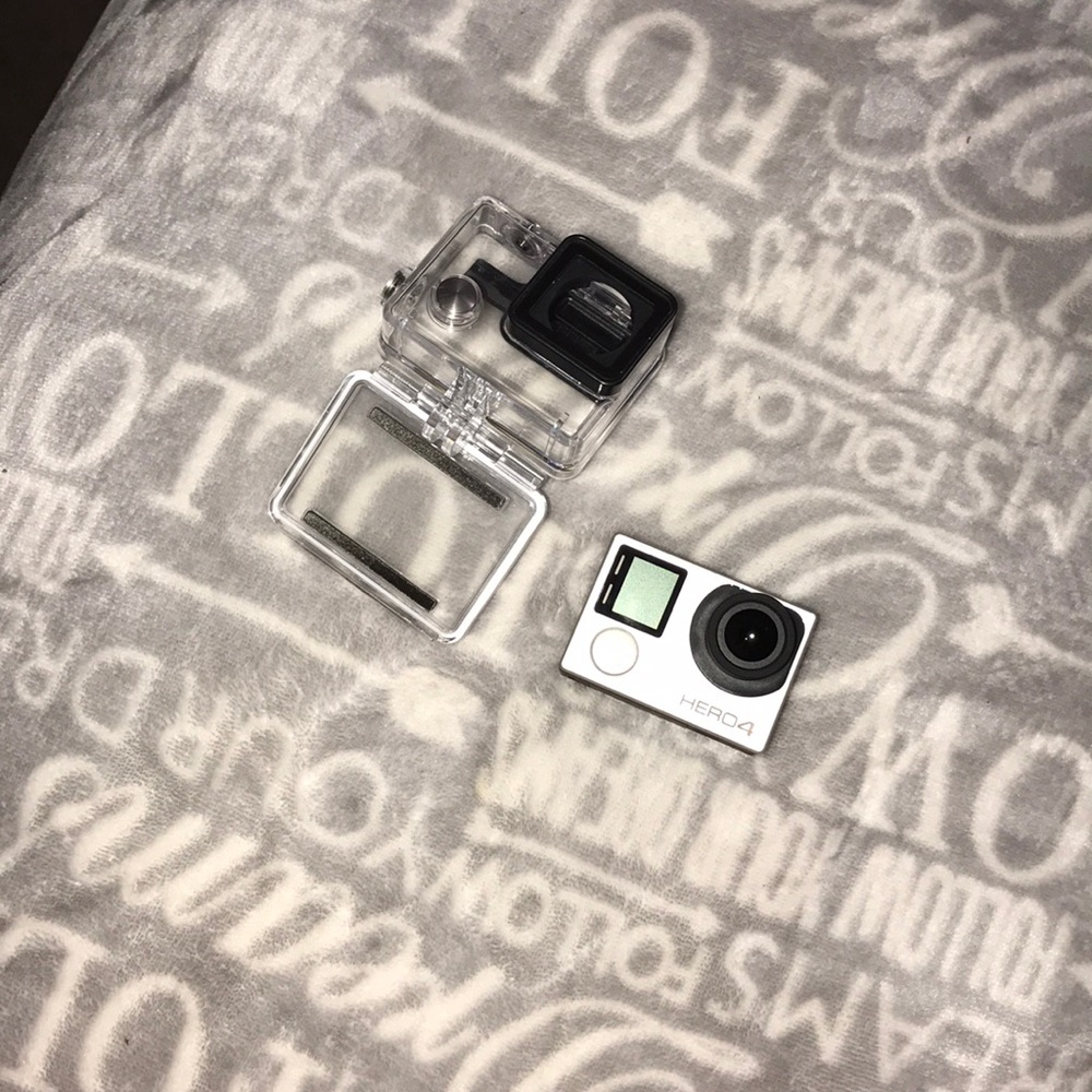 Hero 4