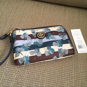 NWT Tory Burch Kerrington Convertible Wristlet