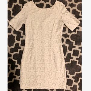 Ann Taylor white dress with detailed pattern