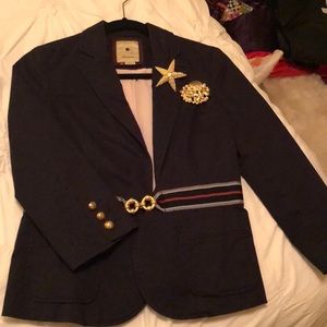 Women’s, size 2, three-quarter sleeve blazer