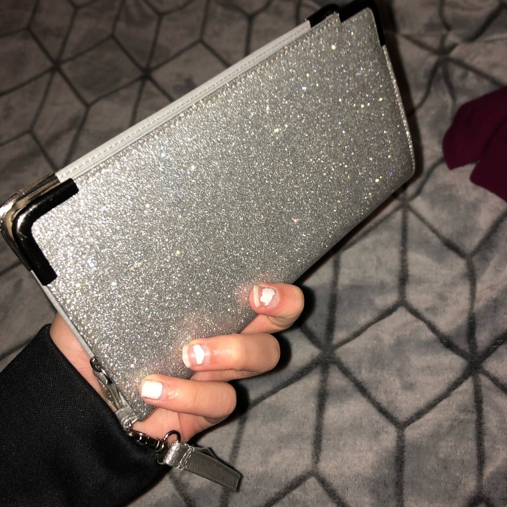 charming charlie wristlet clutch wallet