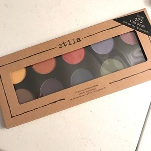 Stila 10 pan Eyeshadow Palette New in Box $180