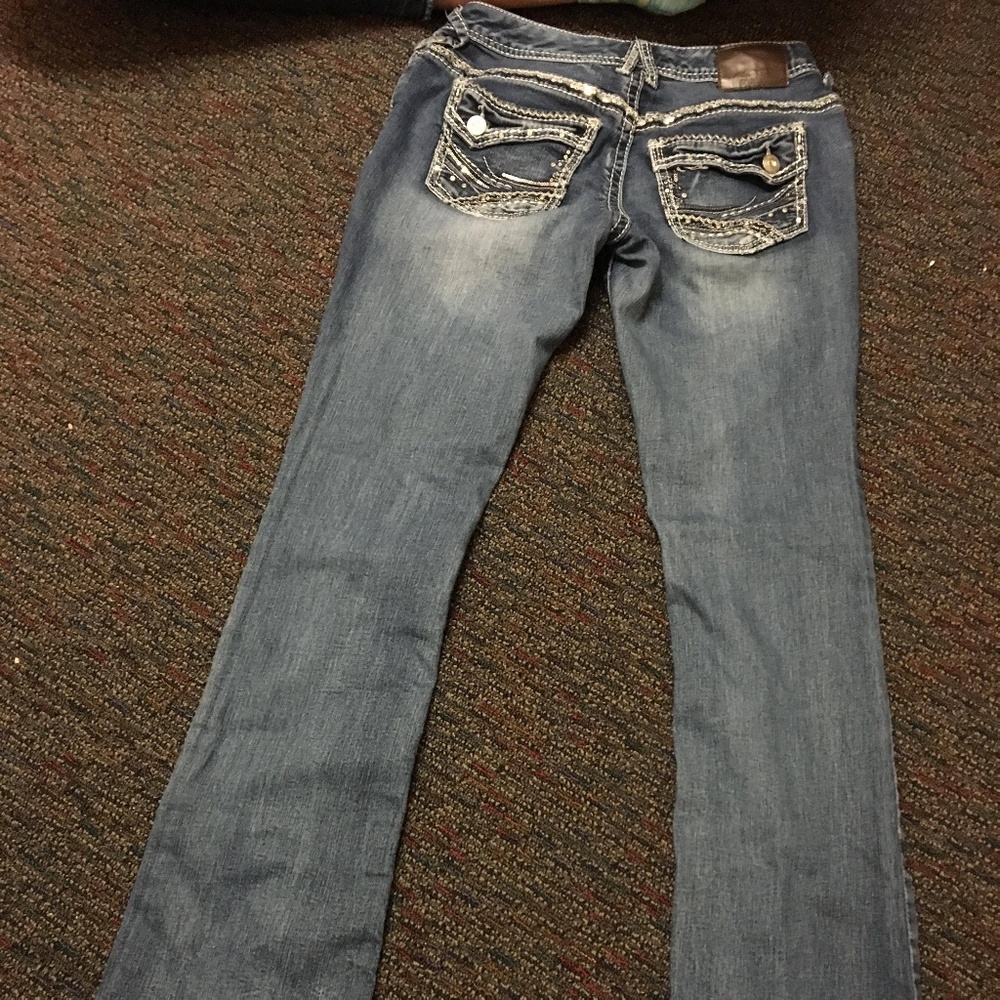 Jeans