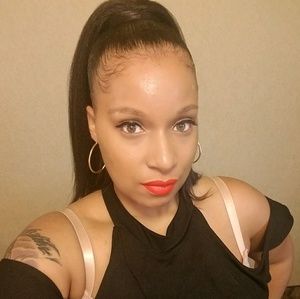 Meet your Posher, Tatiana