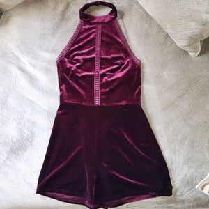 Wine colored Romper 🍷