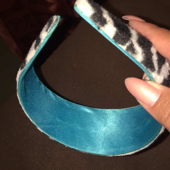 Zebra headband - Picture 3 of 3
