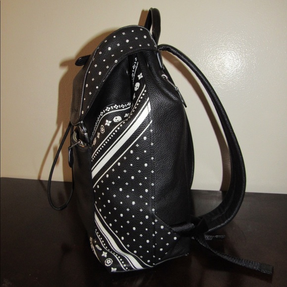 COACH 1941 Banda Print Leather Backback - Picture 4 of 8