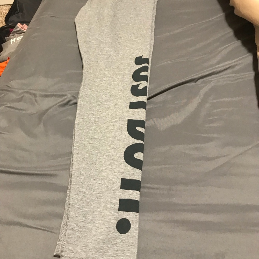 Nike leggings