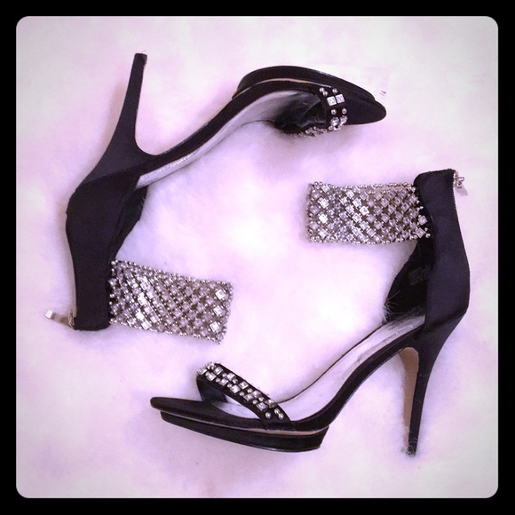 Zigi Soho Shoes - NWT Black Satin Ankle Strap Heels