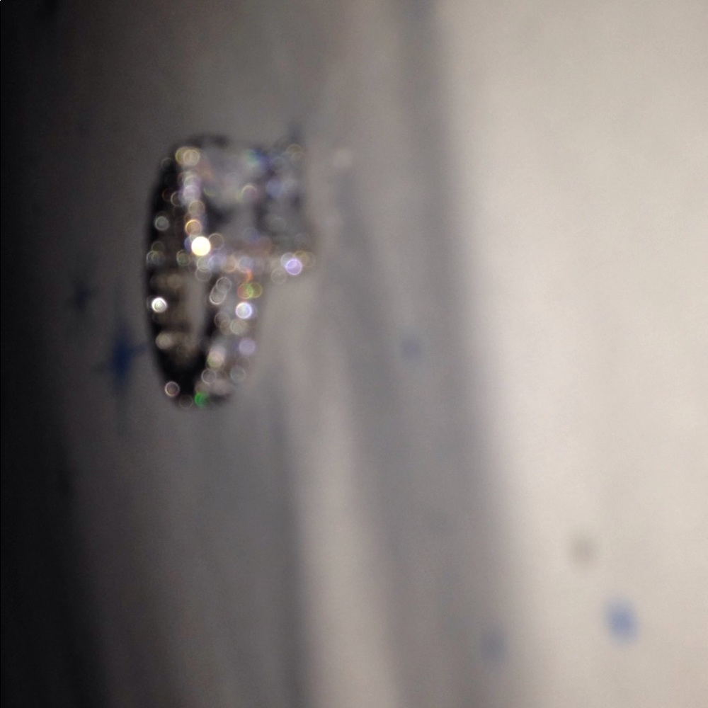 Ring - Picture 2 of 5