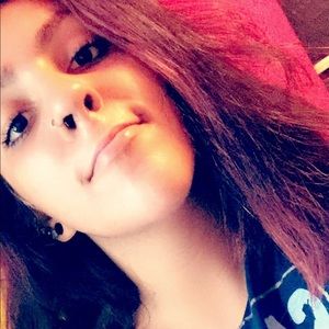 Meet your Posher, Yazmean