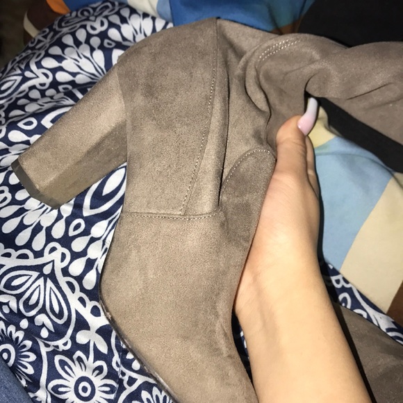 Boot heels - Picture 3 of 3