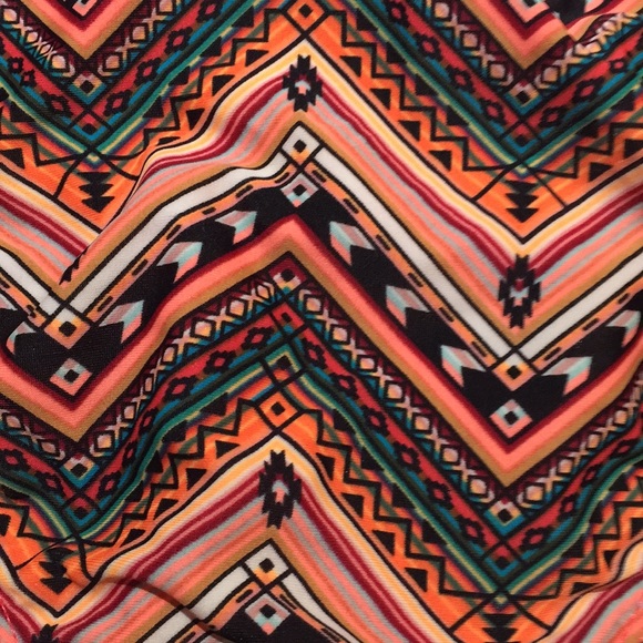 Bikini - Picture 2 of 3