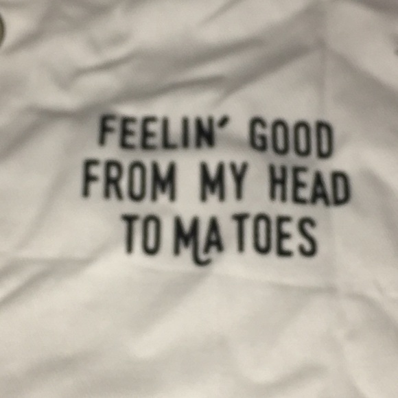 NEW BOUTIQUE APRIN PERFECT GIFT - Picture 2 of 4