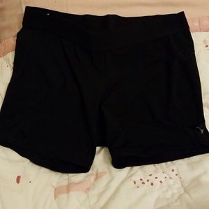 Old navy active workout shorts