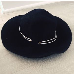 Amazing Eugenia Kim Hat