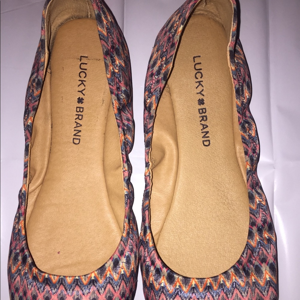 Lucky Brand Emma Flats sz 8 multi color flat shoe