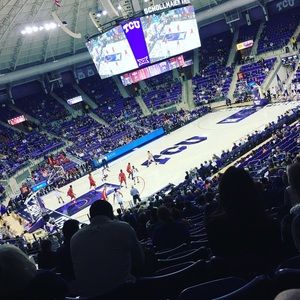 Meet your Posher, Carter