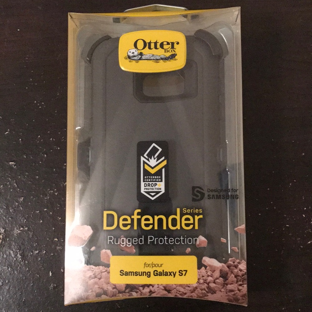 Samsung Galaxy S7 Otterbox Defender Case