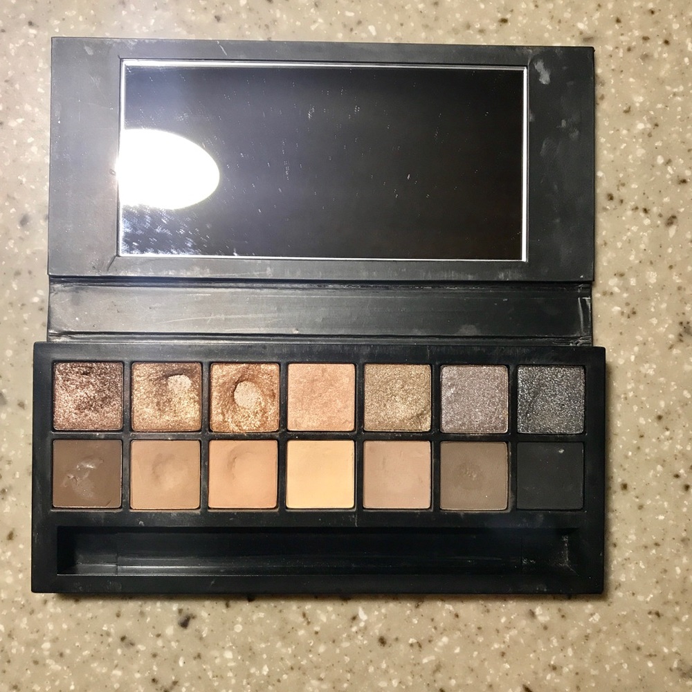 Smash box full exposure pallet