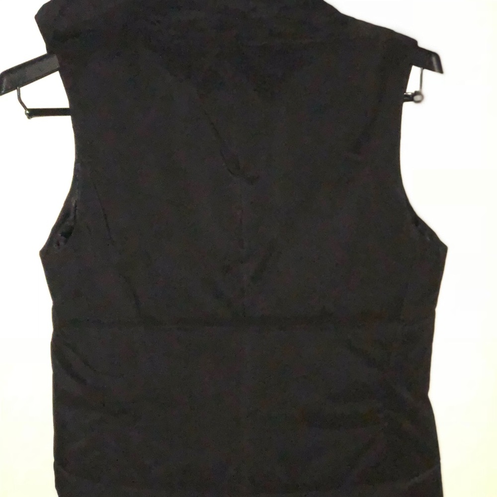 BCBG HOODED VEST - Picture 2 of 2