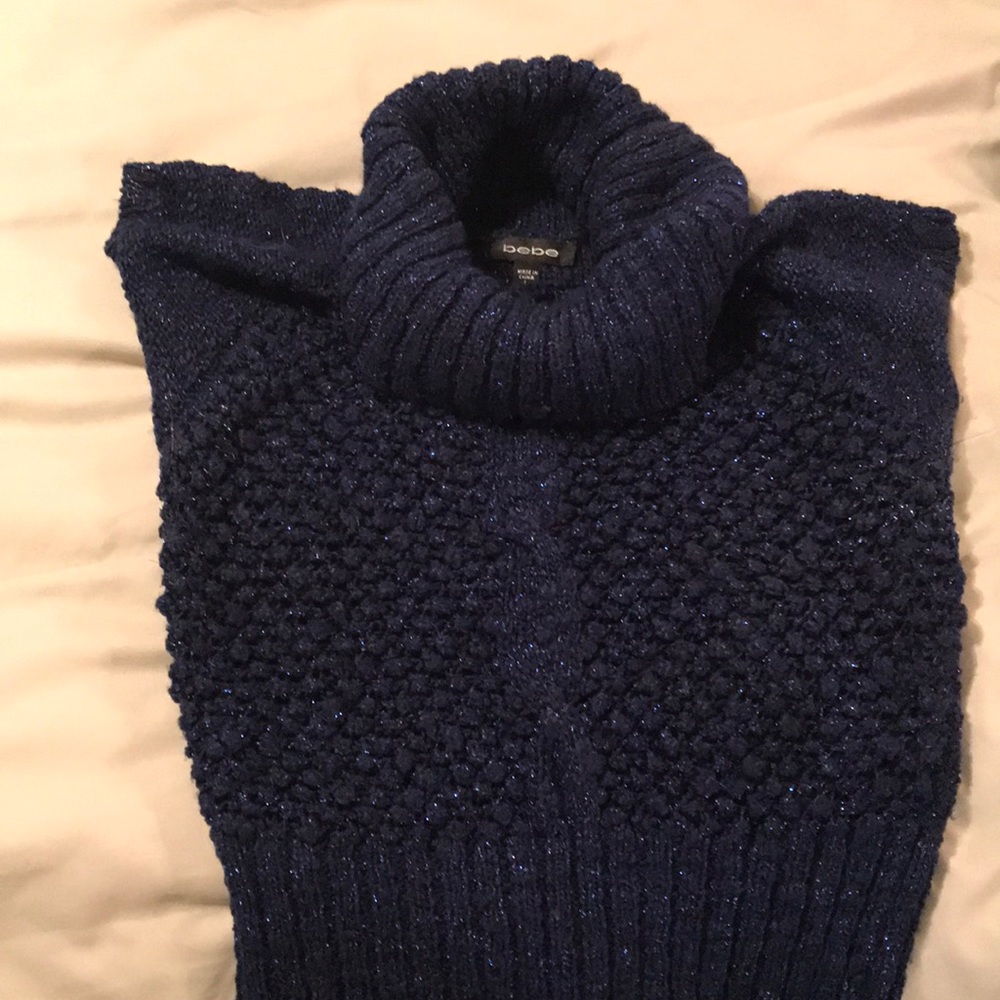 Sparkle Navy turtleneck short sleeved sweater