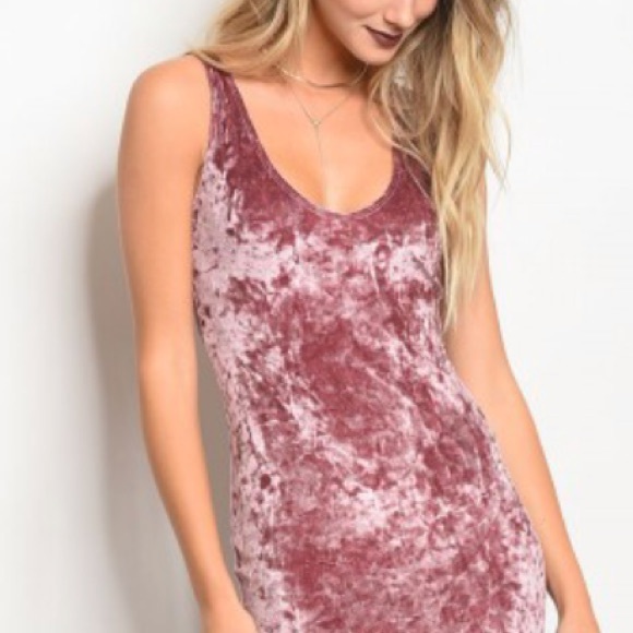 Crushed velvet midi dress - Picture 3 of 4