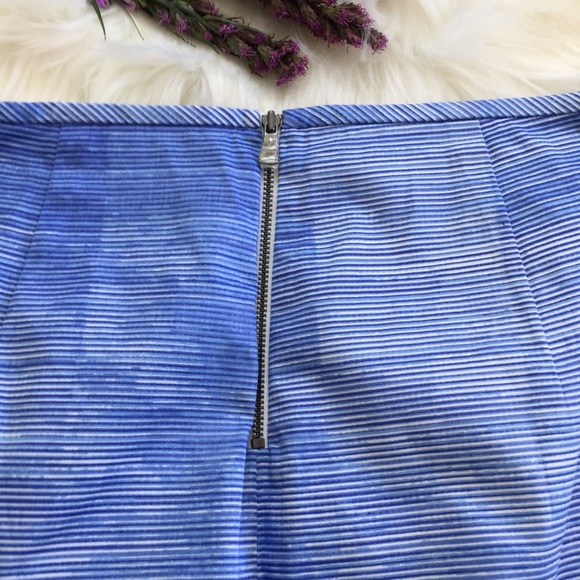 T Tahari Rayan Skirt - Picture 4 of 5