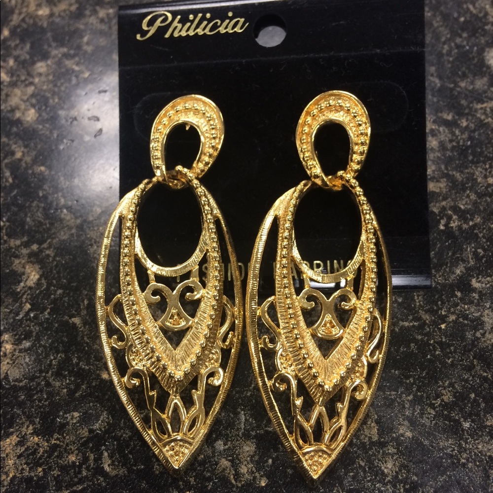 Philosophy Gold plated Earring