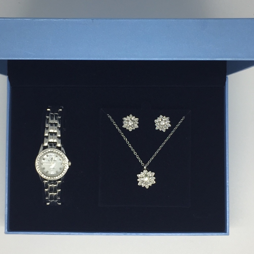 Bella & Rose Watch, Earring and Necklace Set