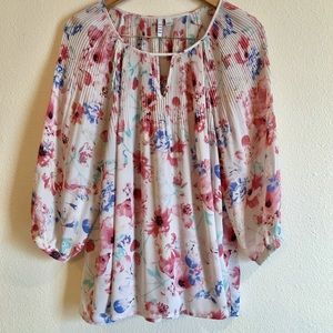 Flowy 3/4 Sleeve Blouse with Keyhole Front