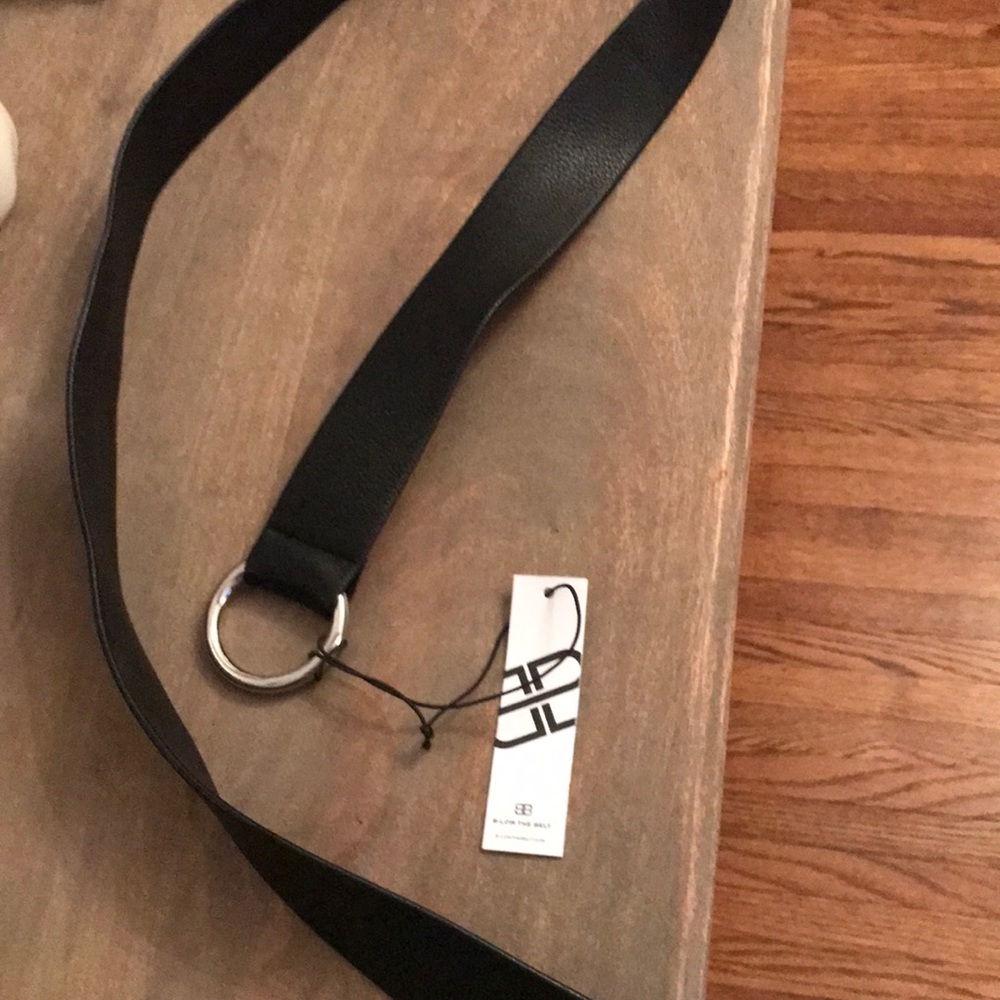 B-low the belt Mia NWT