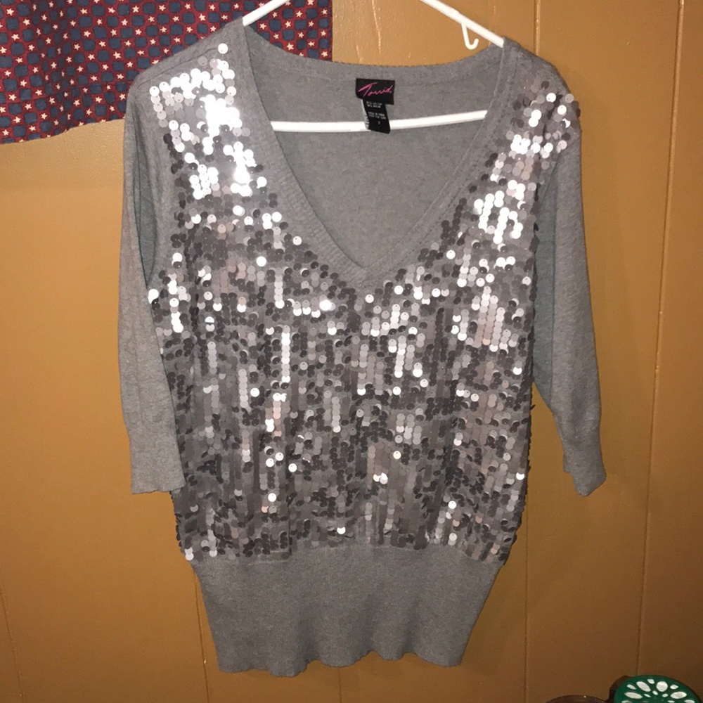 Gray sequin front mid sleeve sweater