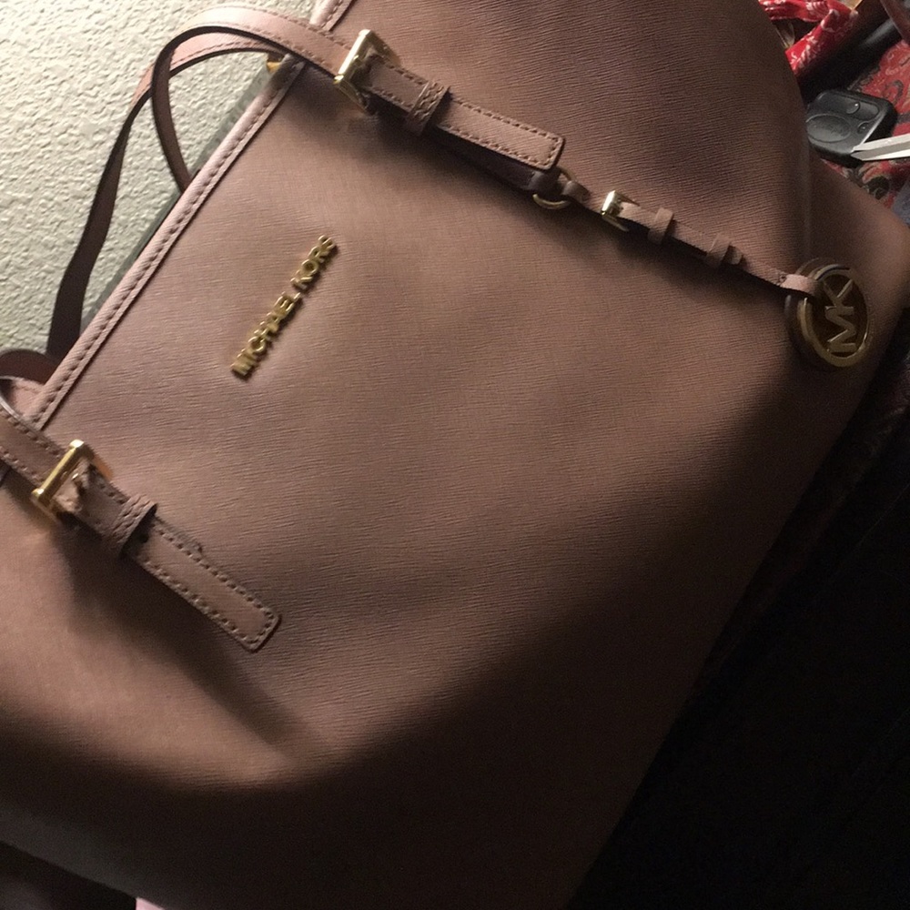 Mk purse